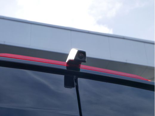Volkswagen Crafter 35 2.0 TDI L3H3 Exclusive EURO VI | Trekhaak | Navi | Clima | Park assistent ActivLease financial lease