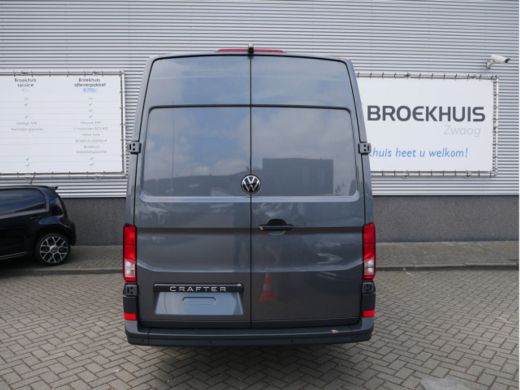 Volkswagen Crafter 35 2.0 TDI L3H3 Highline | Park assistent | Clima | Cruise | Navi by app ActivLease financial lease