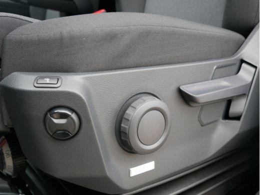Volkswagen Crafter 35 2.0 TDI L3H3 Highline | Park assistent | Clima | Cruise | Navi by app ActivLease financial lease