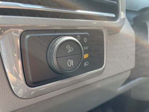 Volkswagen e-Transporter 32 L2H1 Style 64 kWh | 286 PK | Trekhaak | Camera | IQ light | ACC | App connect | Styling pakket ActivLease financial lease