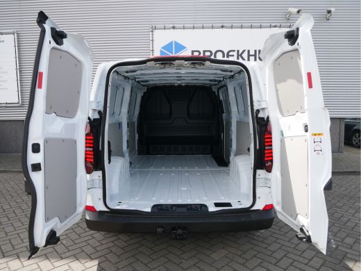 Volkswagen e-Transporter L2 Life 64 kWh VOOR MEKAAR DEAL | TREKHAAK | APPLE CARPLAY/ ANDROID AUTO | CRUISE CONTROL ActivLease financial lease