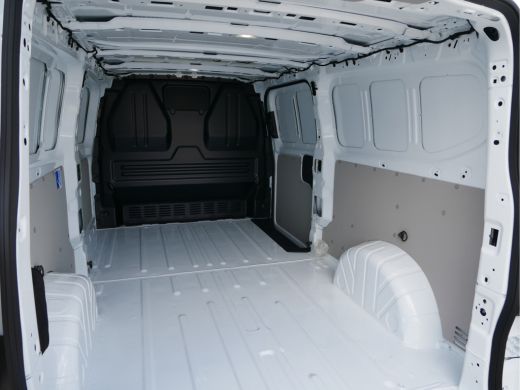 Volkswagen e-Transporter L2 Life 64 kWh VOOR MEKAAR DEAL | TREKHAAK | APPLE CARPLAY/ ANDROID AUTO | CRUISE CONTROL ActivLease financial lease