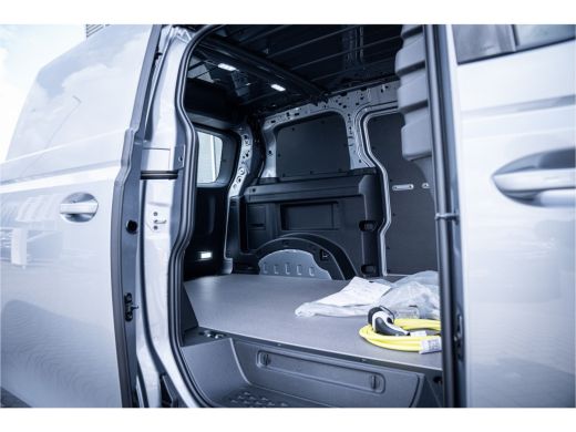 Volkswagen ID. Buzz Cargo Cargo Bulli edition 4MOTION TREKHAAK | FULL LED | 340PK! ActivLease financial lease