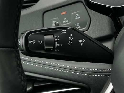 Volkswagen ID.3 Pro Business Inclusief €2000,- inruilvoordeel | Achterlichten LED, luxe uitgevoerd incl. dynamisc... ActivLease financial lease