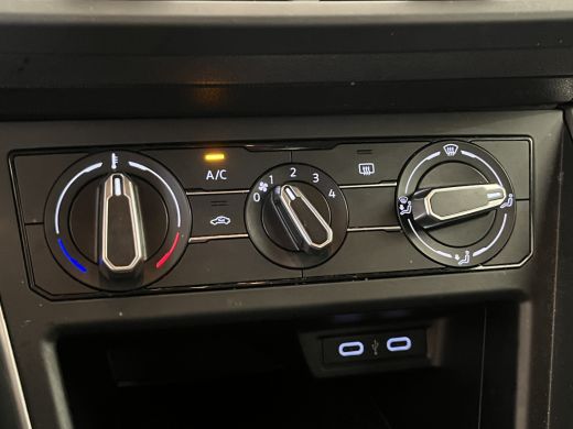 Volkswagen Polo 1.0 TSI Life Cruise | Airco | 15" Lichtmetaal | All-Season | Virtueel Dashboard | Carplay | Airco... ActivLease financial lease