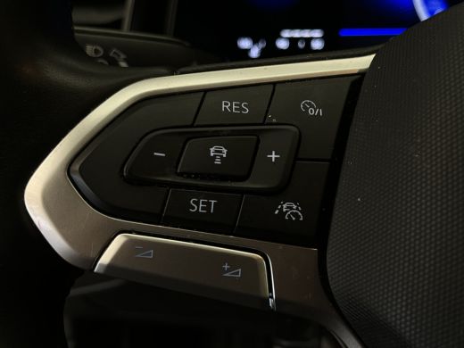 Volkswagen Polo 1.0 TSI Life Cruise | Airco | 15" Lichtmetaal | All-Season | Virtueel Dashboard | Carplay | Airco... ActivLease financial lease