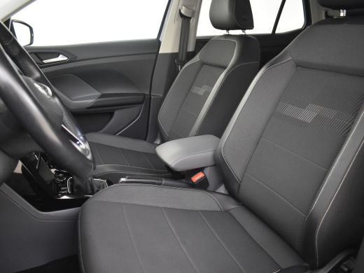 Volkswagen T-Cross 1.0 TSI Style 116pk Navigatie | Trekhaak | App connect | Adaptief cruise control | Dodehoekdetect... ActivLease financial lease