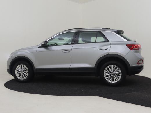 Volkswagen T-Roc 1.5 TSI Life 150pk DSG/AUTO Dodehoekdetectie | Navigatie via de app | Park assit | Parkeersensore... ActivLease financial lease