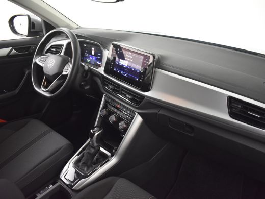 Volkswagen T-Roc 1.5 TSI Life 150pk DSG/AUTO Dodehoekdetectie | Navigatie via de app | Park assit | Parkeersensore... ActivLease financial lease