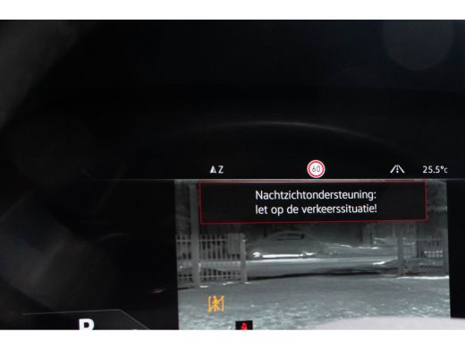 Volkswagen Touareg 3.0 TSI eHybrid 4MOTION / Luchtvering/ Standkachel/ Massagefunctie/ Panoramadak/ Trekhaak/ 280kW ... ActivLease financial lease