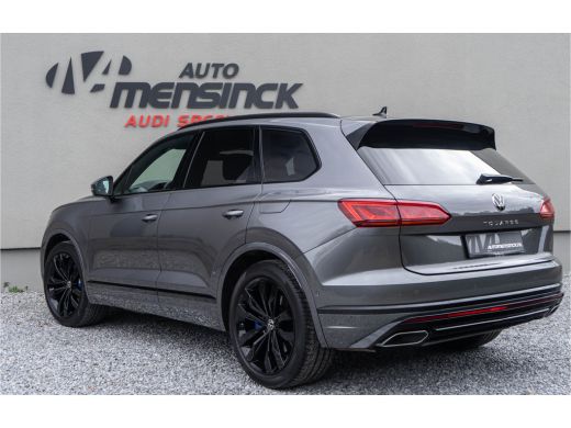 Volkswagen Touareg 3.0 TSI eHybrid 4MOTION / Luchtvering/ Standkachel/ Massagefunctie/ Panoramadak/ Trekhaak/ 280kW ... ActivLease financial lease