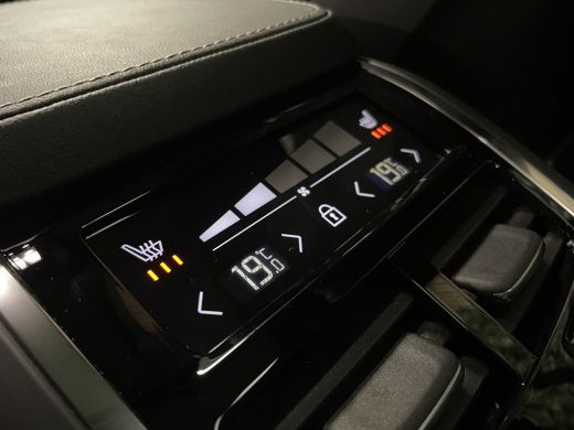 Volvo  XC90 T8 AWD Recharge Ultimate Dark | Vol! | Luchtvering | Bowers & Wilkins | 360° Camera | Head-Up Dis... ActivLease financial lease