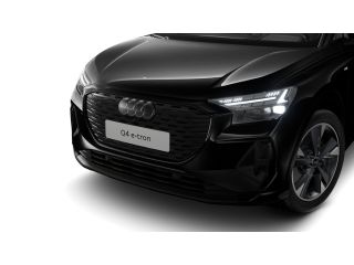Audi Q4 e-tron S edition Competition | Achterklep, automatisch bedienbaar | Achteruitrijcamera | Adaptive cruise...