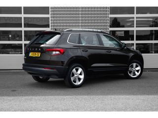 Skoda Karoq 1.5 TSI 150pk DSG ACT Style | Achteruitrijcamera | Adaptive Cruise | Navigatie | Stoelverwarming