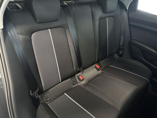 Audi A1 Sportback Sportback 25 95pk TFSI Cruise Control / Hill Hold / Stoel Verwarming ActivLease financial lease