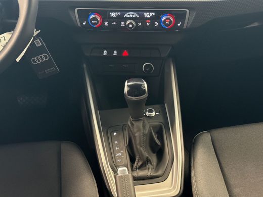Audi A1 Sportback Sportback 25 95pk TFSI Cruise Control / Hill Hold / Stoel Verwarming ActivLease financial lease