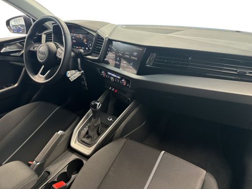 Audi A1 Sportback Sportback 25 95pk TFSI Cruise Control / Hill Hold / Stoel Verwarming ActivLease financial lease
