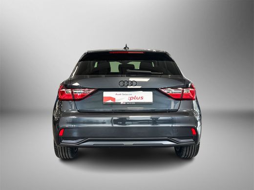 Audi A1 Sportback Sportback 25 95pk TFSI Cruise Control / Hill Hold / Stoel Verwarming ActivLease financial lease