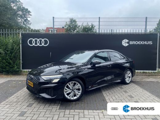 Audi A3 Limousine 35 TFSI S edition | 19 inch velgen | Camera achter | Adaptieve cruise control | Optiek ... Audi A3 Limousine 35 TFSI S edition | 19 inch velgen | Camera achter | Adaptieve cruise control | Optiek ...