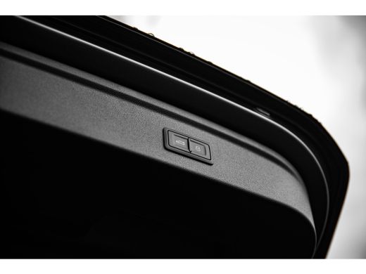 Audi A3 Sportback 40 TFSI e S edition | Panoramadak | Keyless | Matrix | ActivLease financial lease