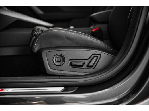 Audi A3 Sportback 40 TFSI e S edition | Panoramadak | Keyless | Matrix | ActivLease financial lease