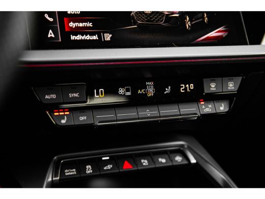 Audi A3 Sportback 40 TFSI e S edition | Panoramadak | Keyless | Matrix | ActivLease financial lease