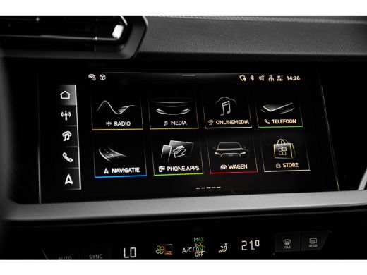 Audi A3 Sportback 40 TFSI e S edition | Panoramadak | Keyless | Matrix | ActivLease financial lease