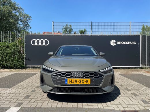 Audi A5 Limousine 35 TFSI Advanced edition | 20 inch velgen | Elektrische stoelen | Kunstleder | Getinte ... ActivLease financial lease