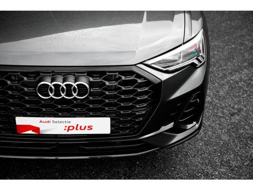 Audi Q3 35 TFSI S Edition Competition | Trekhaak | Assistentiepakket | 19" | ActivLease financial lease