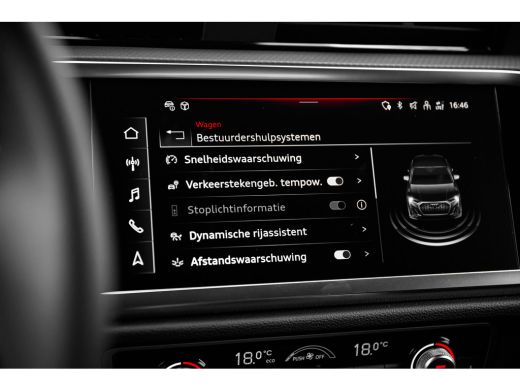 Audi Q3 35 TFSI S Edition Competition | Trekhaak | Assistentiepakket | 19" | ActivLease financial lease