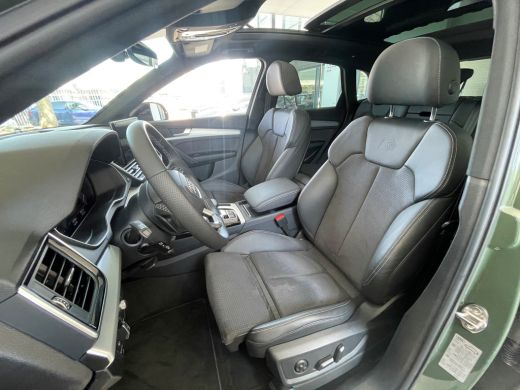 Audi Q5 50 TFSI e S- edition | Panoramadak | Adaptieve cruise control | 20 inch | Trekhaak | Dode hoek ca... ActivLease financial lease