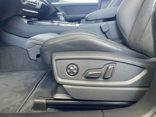 Audi Q5 50 TFSI e S- edition | Panoramadak | Adaptieve cruise control | 20 inch | Trekhaak | Dode hoek ca... ActivLease financial lease