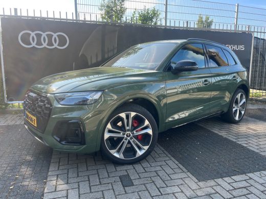 Audi Q5 50 TFSI e S- edition | Panoramadak | Adaptieve cruise control | 20 inch | Trekhaak | Dode hoek ca... ActivLease financial lease