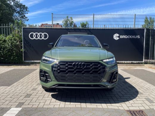 Audi Q5 50 TFSI e S- edition | Panoramadak | Adaptieve cruise control | 20 inch | Trekhaak | Dode hoek ca... ActivLease financial lease