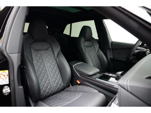 Audi Q8 60 TFSI e quattro Pro Line S Competition | Carbon pakket | Luchtvering | Trekhaak | Sportstoelen ... ActivLease financial lease