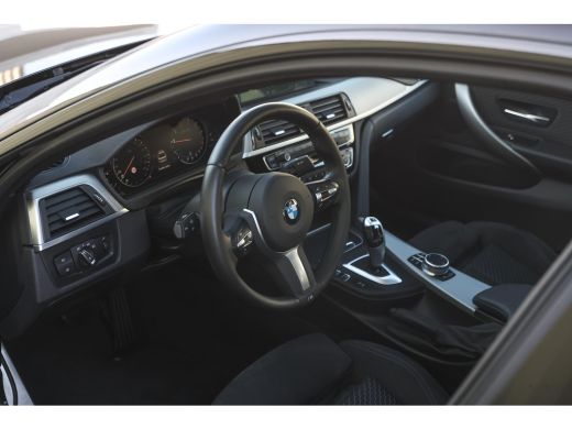 BMW 4 Serie Gran Coupé 418i High Executive M Sport Automaat / Schuif-Kanteldak / Sportstoelen / Achteruitrijc... ActivLease financial lease