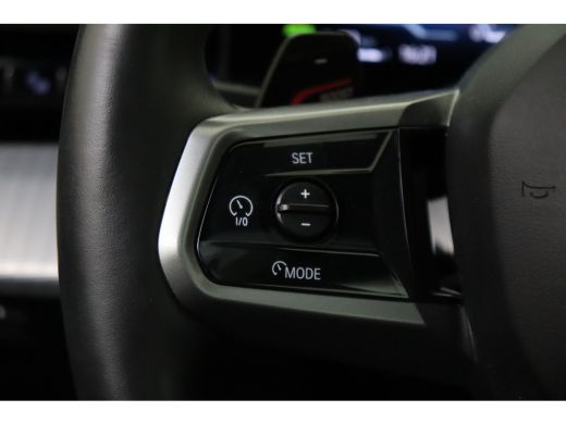 BMW 5 Serie 530e M Sport Automaat / Panoramadak / Stoelventilatie / Parking Assistant Professional / Comfort ... ActivLease financial lease