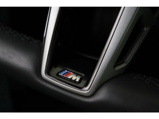 BMW 5 Serie 530e M Sport Automaat / Panoramadak / Stoelventilatie / Parking Assistant Professional / Comfort ... ActivLease financial lease