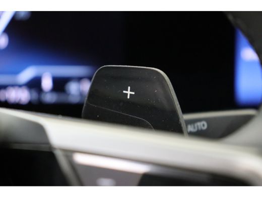 BMW 5 Serie 530e M Sport Automaat / Panoramadak / Stoelventilatie / Parking Assistant Professional / Comfort ... ActivLease financial lease