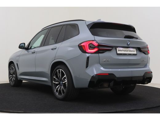 BMW X3 xDrive30e High Executive M Sport Automaat / Trekhaak / Sportstoelen / Achteruitrijcamera / LED / ... ActivLease financial lease