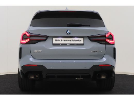 BMW X3 xDrive30e High Executive M Sport Automaat / Trekhaak / Sportstoelen / Achteruitrijcamera / LED / ... ActivLease financial lease