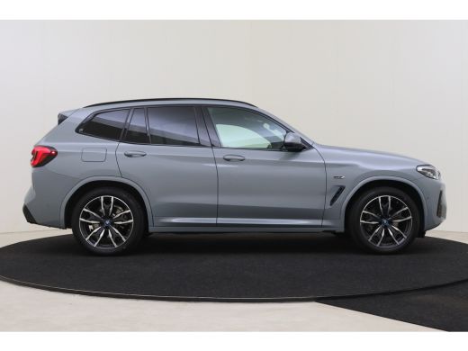 BMW X3 xDrive30e High Executive M Sport Automaat / Trekhaak / Sportstoelen / Achteruitrijcamera / LED / ... ActivLease financial lease