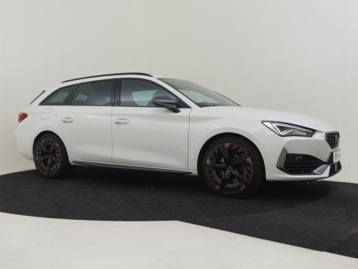 CUPRA Leon Sportstourer 1.4 e-Hybrid VZ Business 245pk l Trekhaak | Dodehoekdectie | Elektr. Bestuurdersstoel incl Memory... ActivLease financial lease