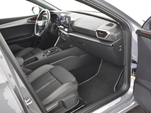 CUPRA Leon Sportstourer 1.4 e-Hybrid VZ Business | Apple Carplay/Android Auto|telefoonintegratie premium | Cruise control... ActivLease financial lease