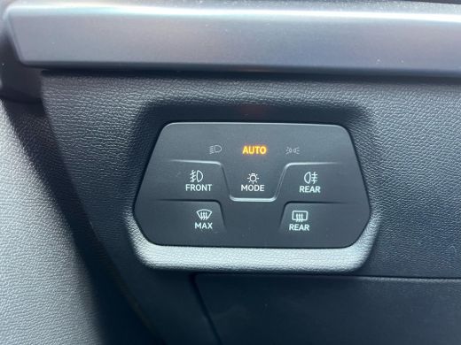 CUPRA Leon Sportstourer 1.5 272PK TSI e-Hybrid VZ Performance | Trekhaak | Elektrische achterklep | Sportstoelen | ACC | ... ActivLease financial lease