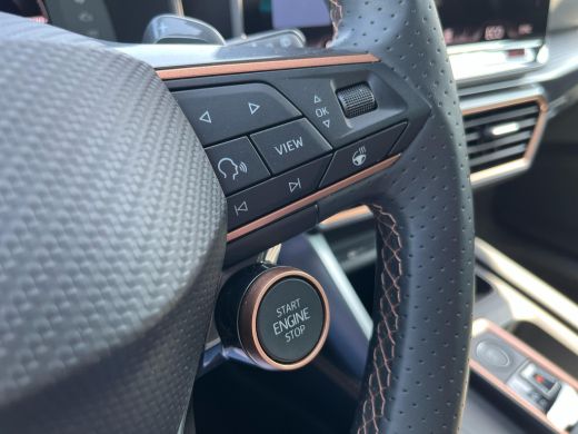 CUPRA Leon Sportstourer 1.5 272PK TSI e-Hybrid VZ Performance | Trekhaak | Elektrische achterklep | Sportstoelen | ACC | ... ActivLease financial lease