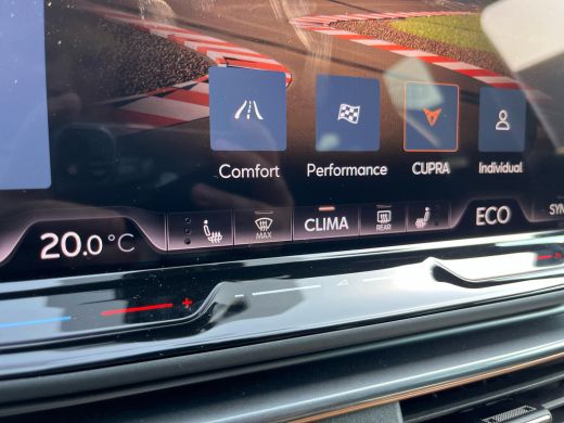 CUPRA Leon Sportstourer 1.5 272PK TSI e-Hybrid VZ Performance | Trekhaak | Elektrische achterklep | Sportstoelen | ACC | ... ActivLease financial lease