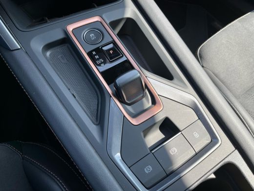 CUPRA Leon Sportstourer 1.5 272PK TSI e-Hybrid VZ Performance | Trekhaak | Elektrische achterklep | Sportstoelen | ACC | ... ActivLease financial lease