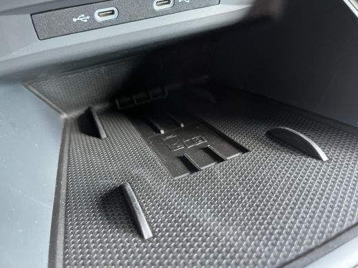 CUPRA Leon Sportstourer 1.5 272PK TSI e-Hybrid VZ Performance | Trekhaak | Elektrische achterklep | Sportstoelen | ACC | ... ActivLease financial lease