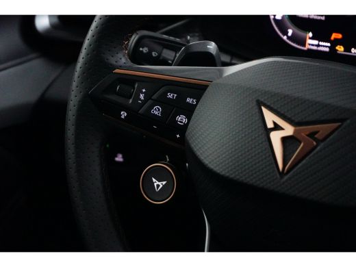 CUPRA Terramar 1.5 TSI e-Hybrid VZ Performance 272pk | Sennheiser audio | Stuur en stoelverwarming | 360 graden ... ActivLease financial lease